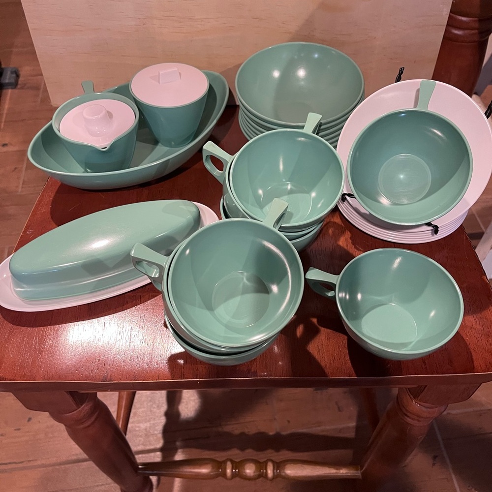 30 piece Vintage Sun Valley Melmac aqua set